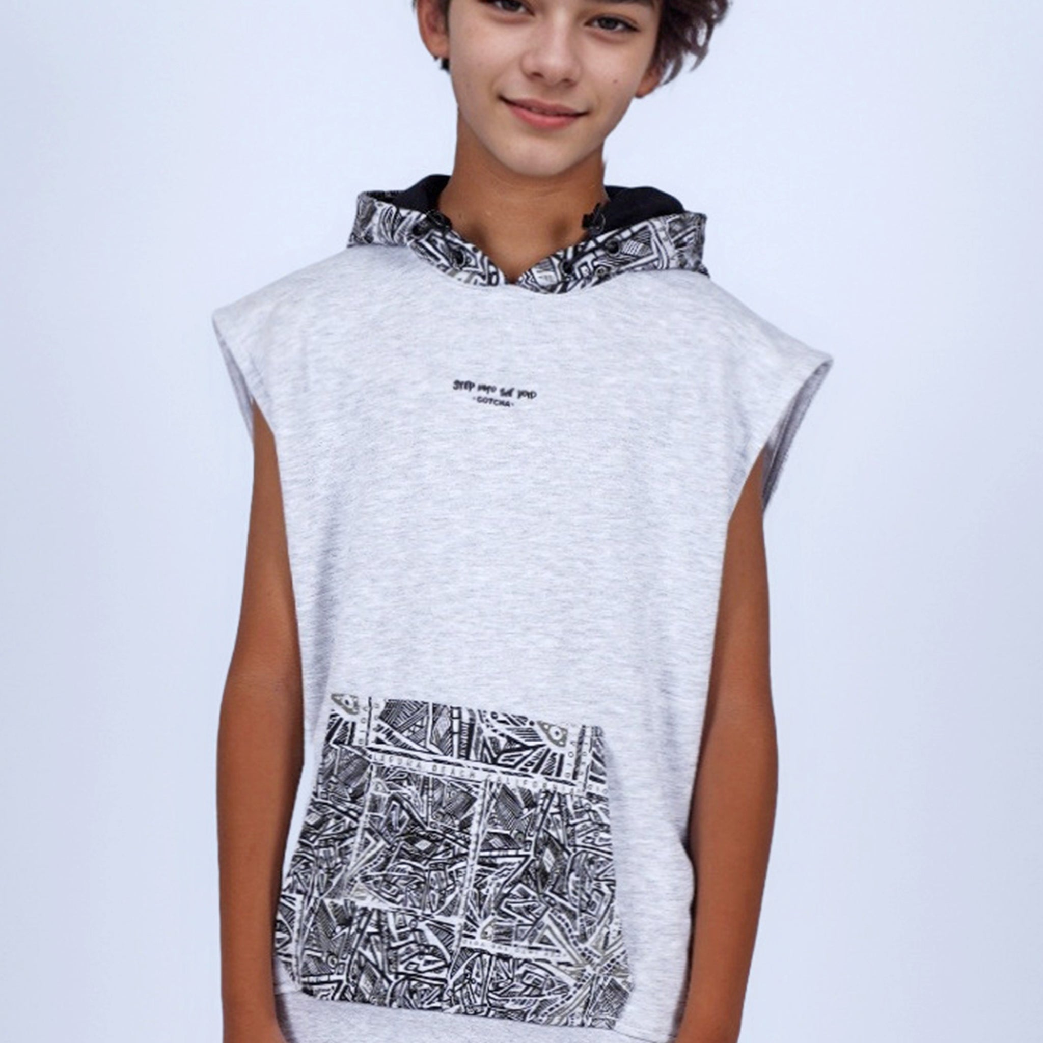 EthanSS25Jr Sweat -Sm -Cap