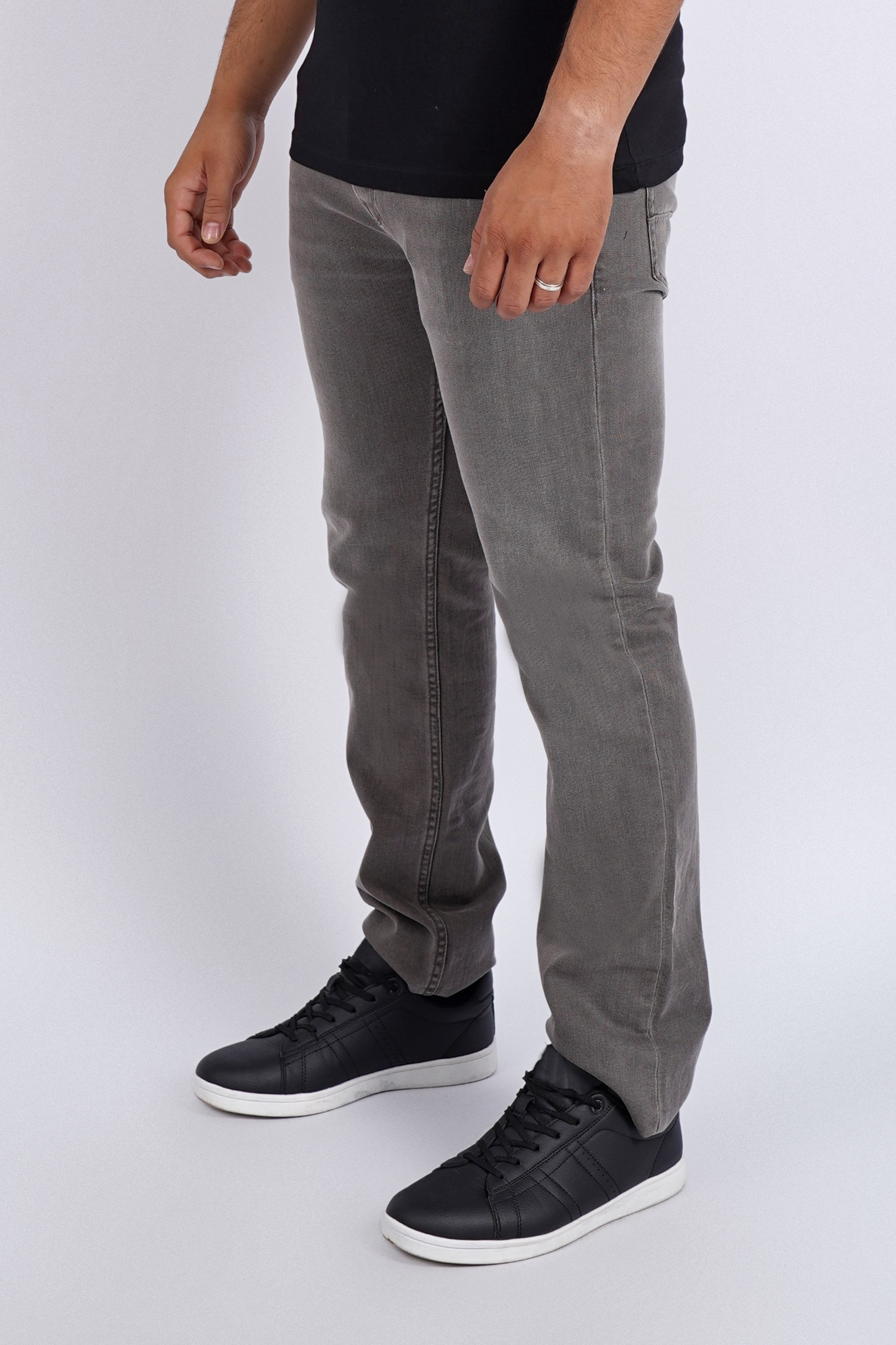 PriamStraight Jean
